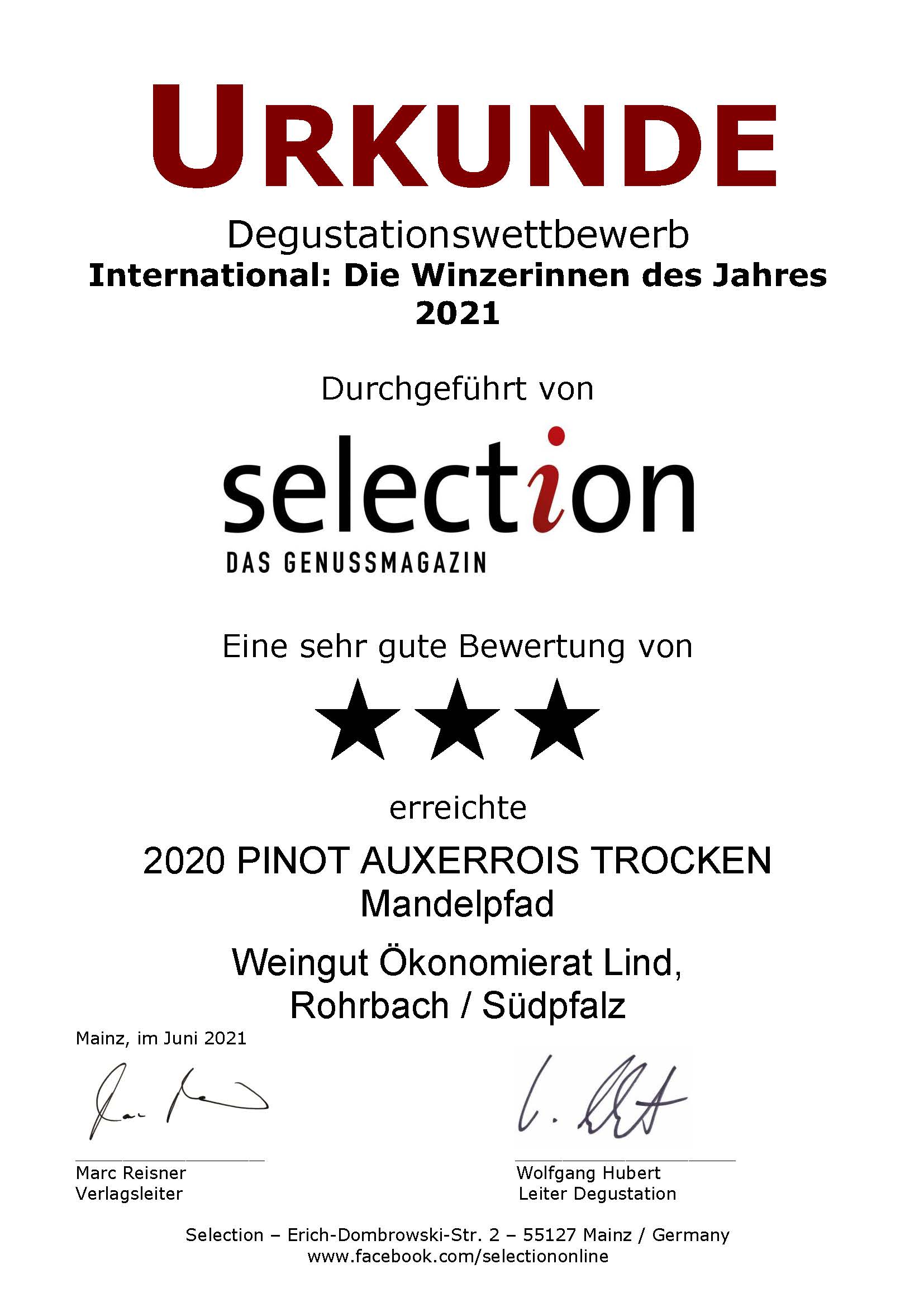 3 Sterne beim internationalen Degustationswettbewerb "International: Die Winzerinnen des Jahres 2021". Unser 2020 PINOT MEUNIER ROSÉ TROCKEN Mandelpfad wurde von der Weinfachzeitschrift Selection mit einer Silbermedaille ausgezeichnet.